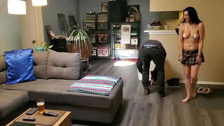 Να μου τσούλα μουνί σφυροκόπησε